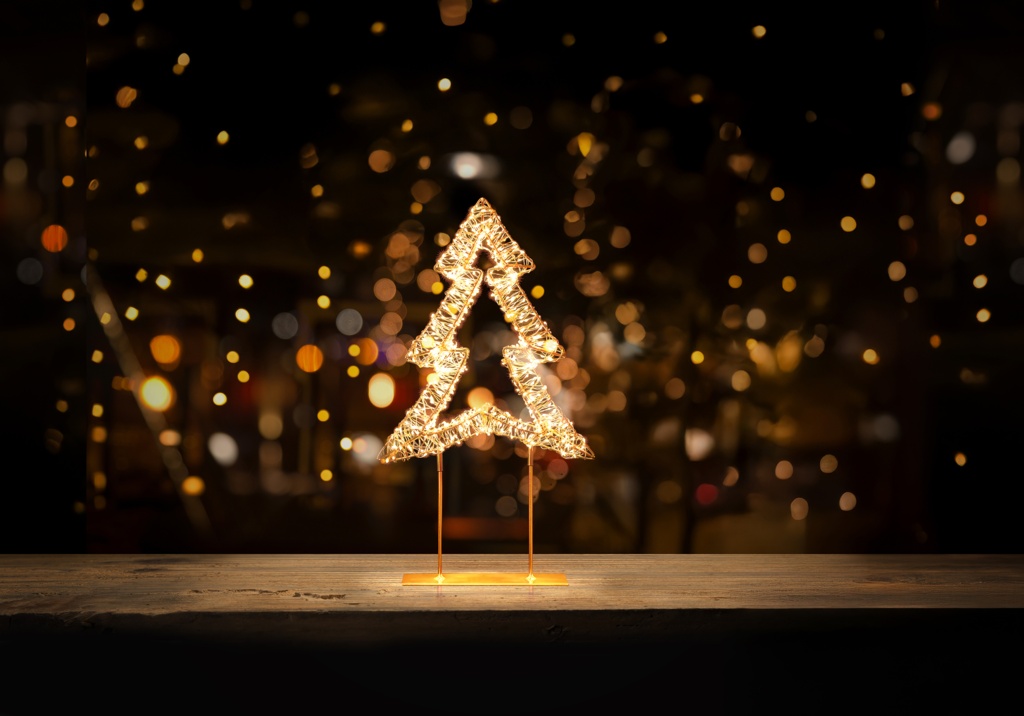 Premier Gold Table Top Tree 720 LEDs 45cm